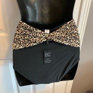 Must See! High Waist With Bow detail size S